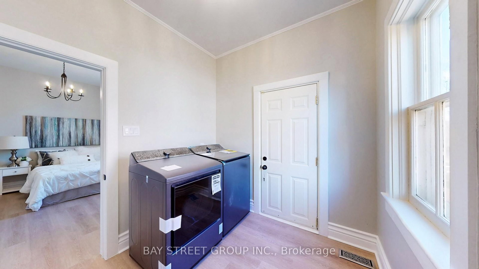 Detached House for sale at 236 Main Street, Markham, Ontario, L3R 2H2 - Unionville - MLS: N12684016