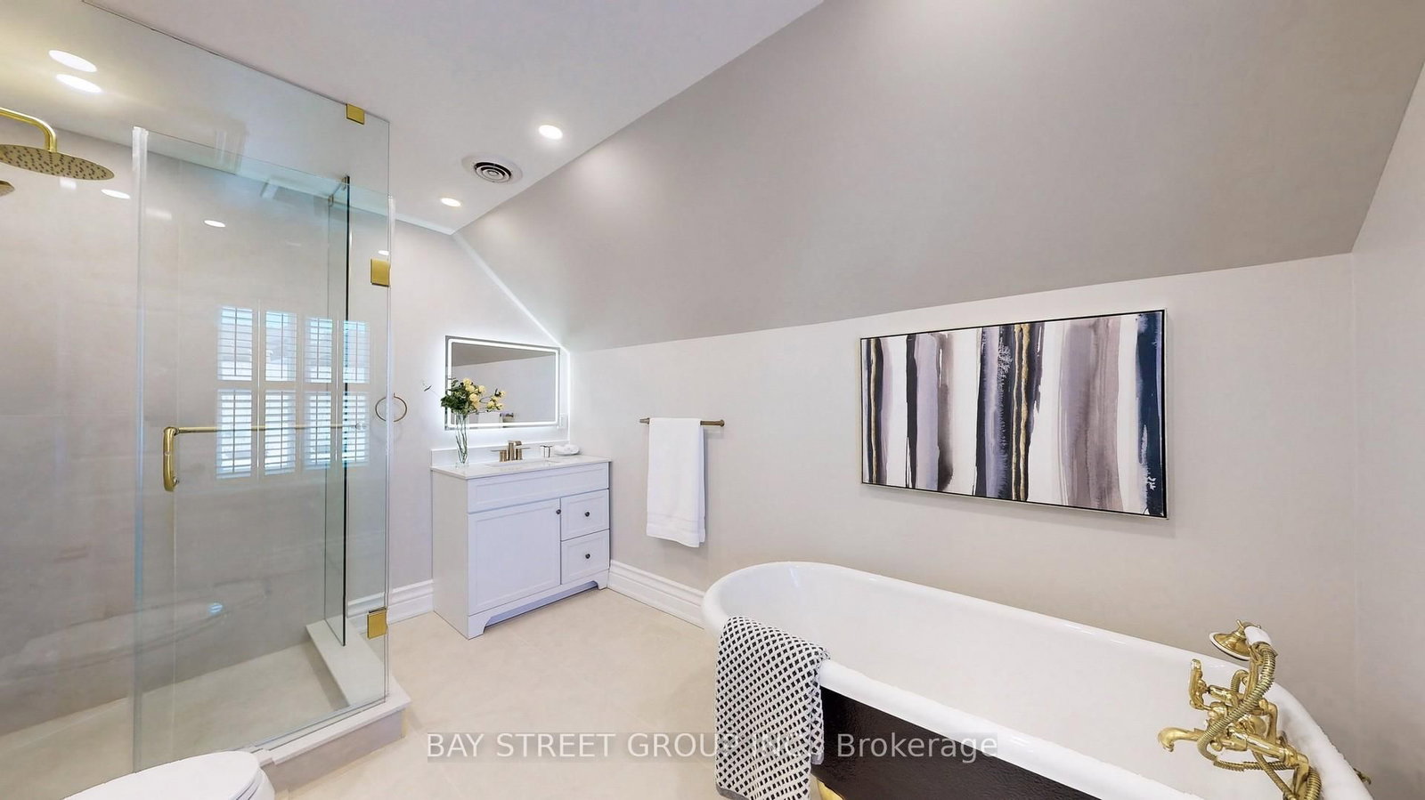 Detached House for sale at 236 Main Street, Markham, Ontario, L3R 2H2 - Unionville - MLS: N12684016