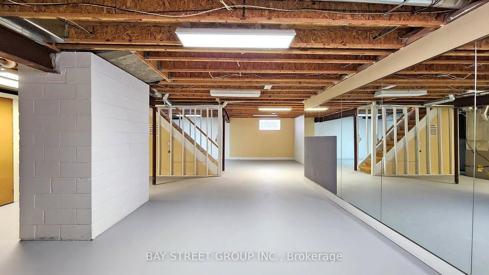 Detached House for sale at 236 Main Street, Markham, Ontario, L3R 2H2 - Unionville - MLS: N12684016