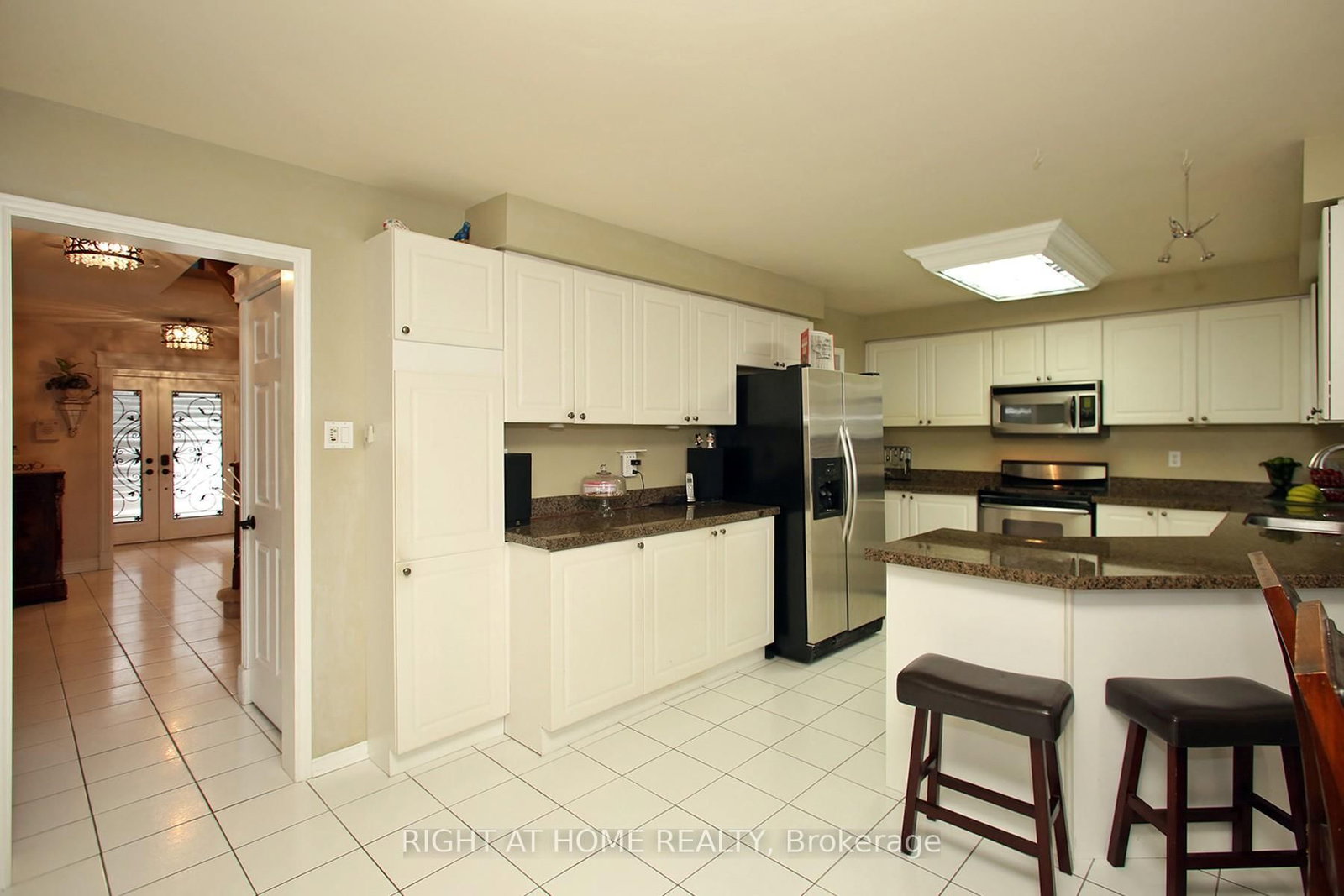 Detached House for sale at 6 Coldstream Crescent, Richmond Hill, Ontario, L4S 1E6 - Devonsleigh - MLS: N12684616