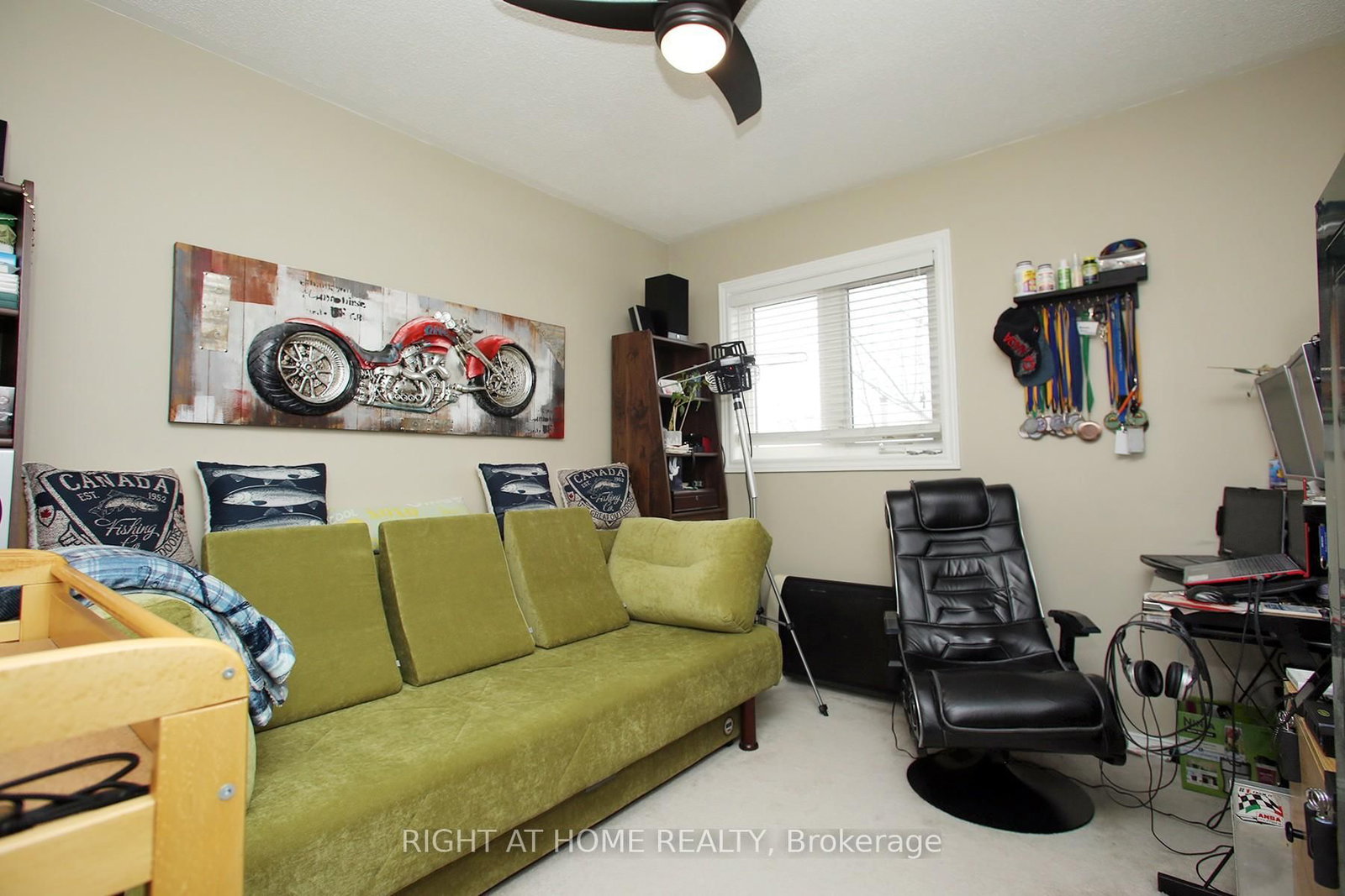 Detached House for sale at 6 Coldstream Crescent, Richmond Hill, Ontario, L4S 1E6 - Devonsleigh - MLS: N12684616