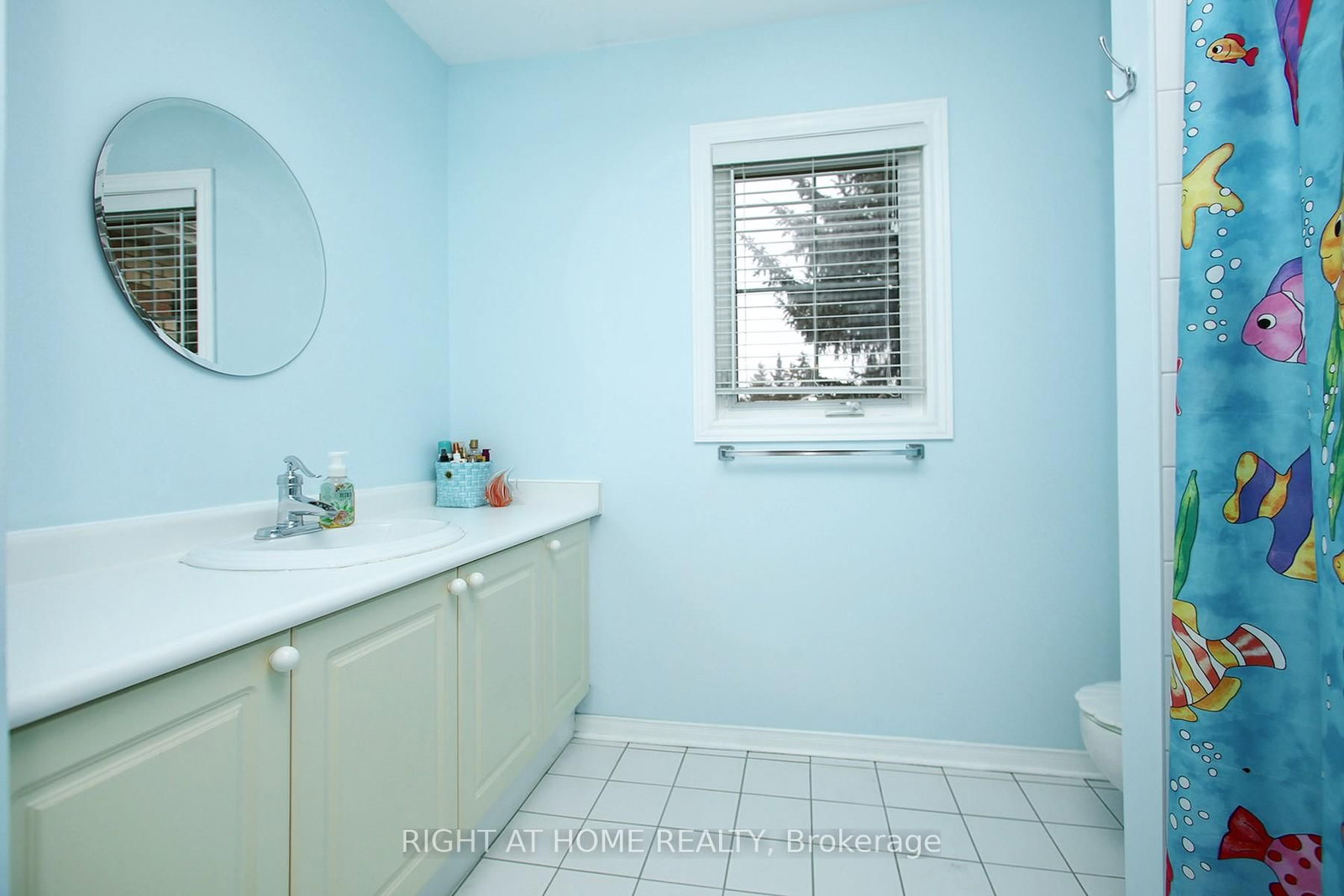 Detached House for sale at 6 Coldstream Crescent, Richmond Hill, Ontario, L4S 1E6 - Devonsleigh - MLS: N12684616