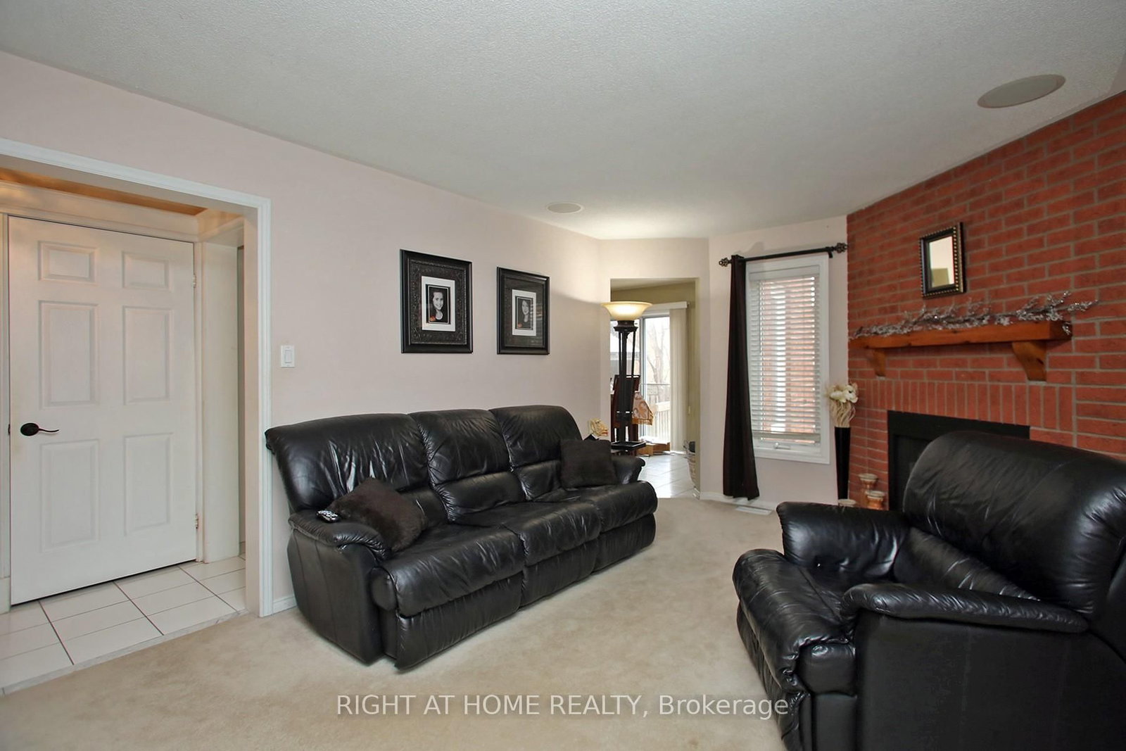 Detached House for sale at 6 Coldstream Crescent, Richmond Hill, Ontario, L4S 1E6 - Devonsleigh - MLS: N12684616