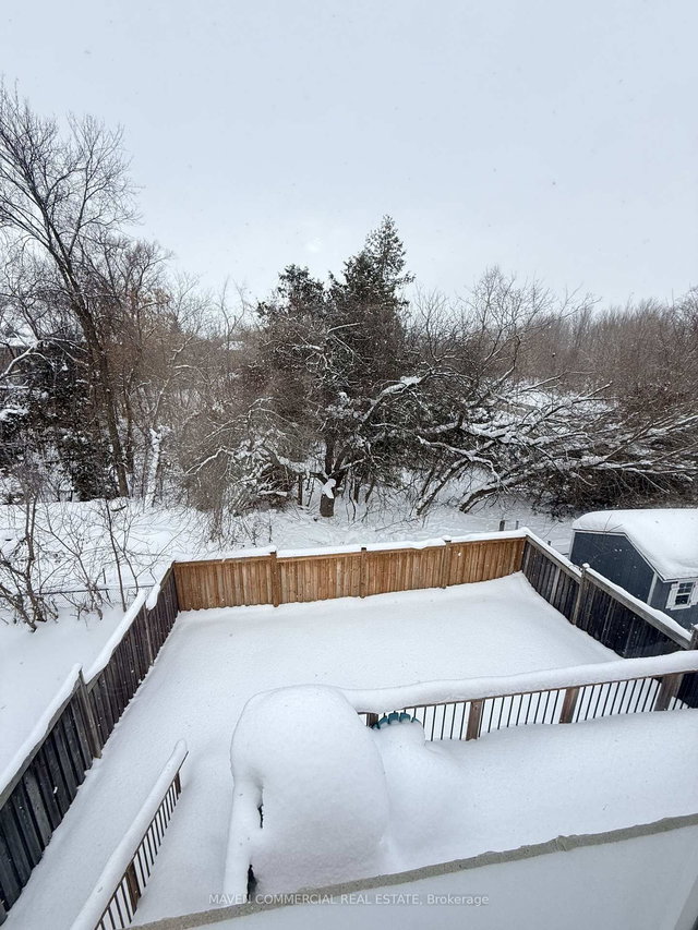 1216 Fox Hill Street