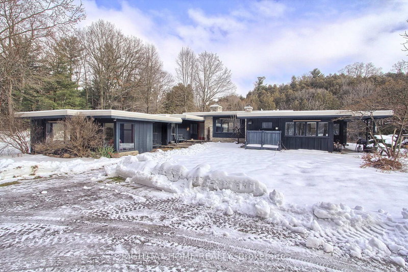 115 Valley Rd, Vaughan, L0J 1C0 | Image 2