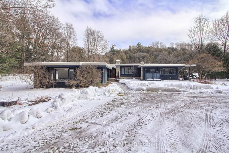 115 Valley Rd, Vaughan, L0J 1C0 | Image 3