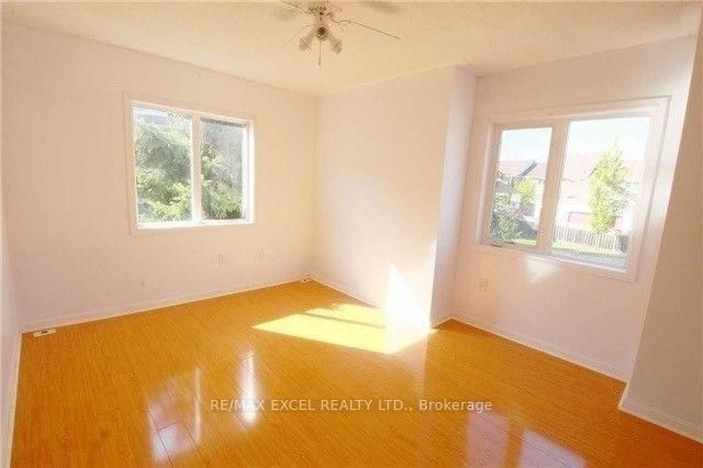 Coach H - 79 Walkerville Rd, Markham, L6B 1B6 | Image 3