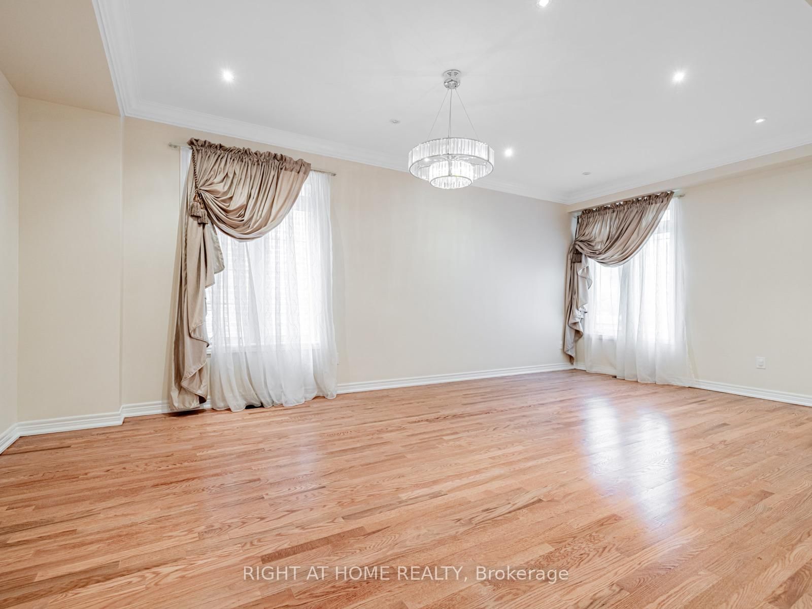 Detached House for sale at 67 Timna Crescent, Vaughan, Ontario, L6A 4L7 - Patterson - MLS: N12686878