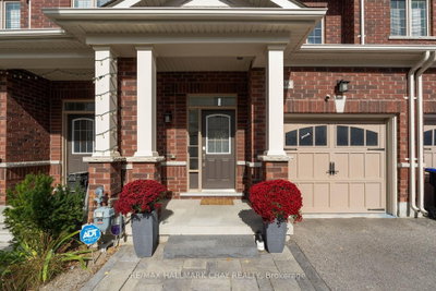 46 Clifford Crescent — photo 2