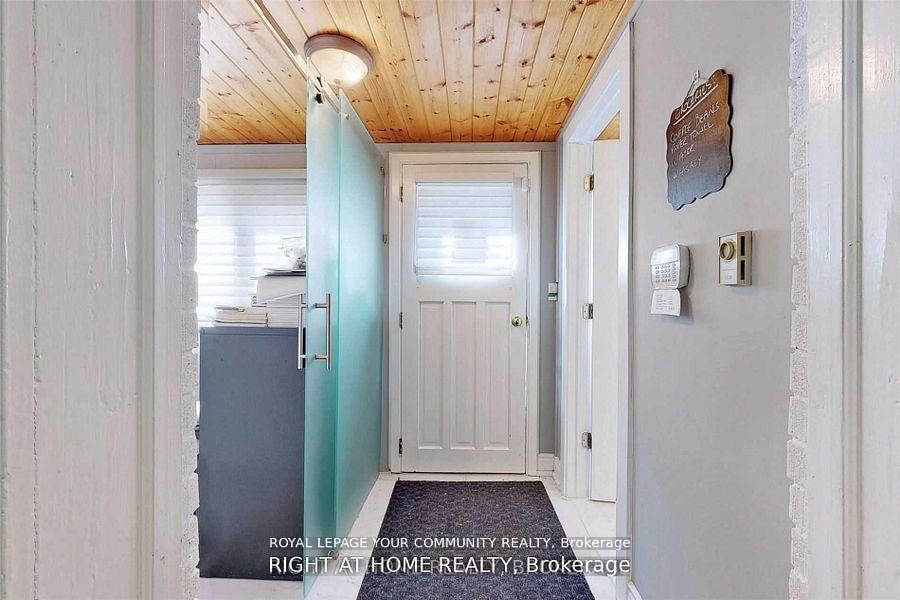 13066 Keele Street - Photo 16