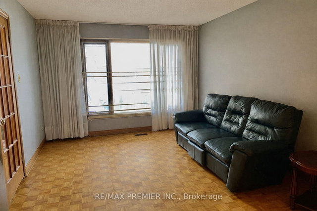 130 Jackman Crescent