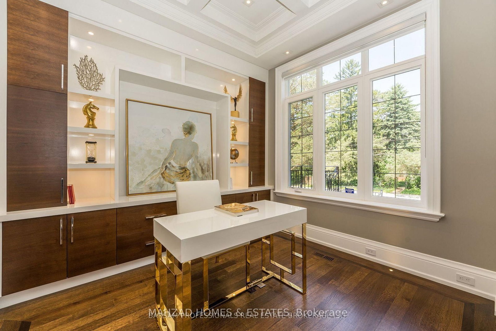 Detached House for sale at 107 Yonghurst Road, Richmond Hill, Ontario, L4C 3T3 - North Richvale - MLS: N12688040