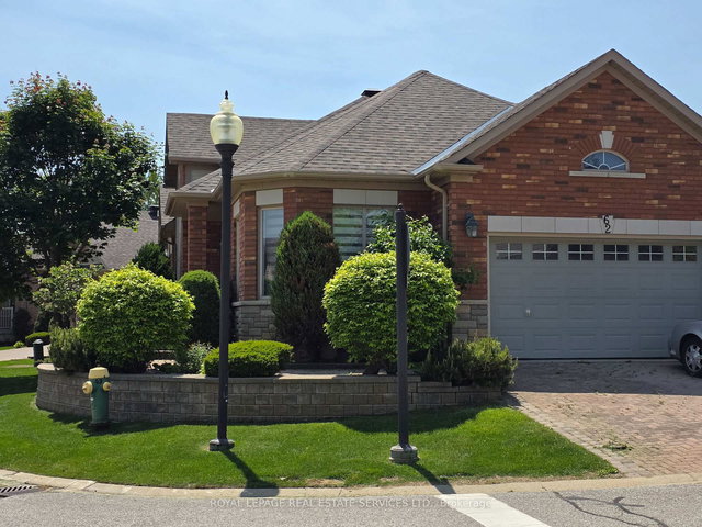 23 - 62 Renaissance Point