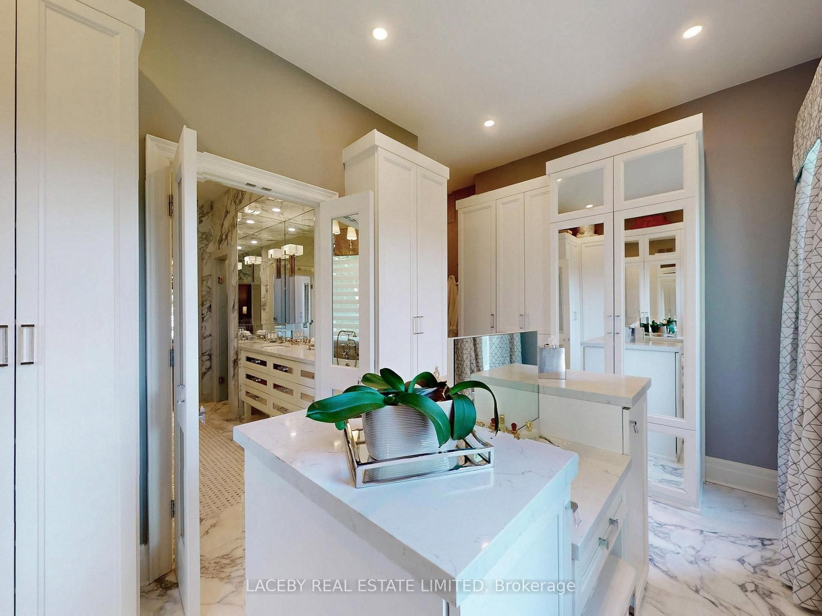 Detached House for sale at 2508 16th Sideroad, King, Ontario, L7B 1A3 - Rural King - MLS: N12690660