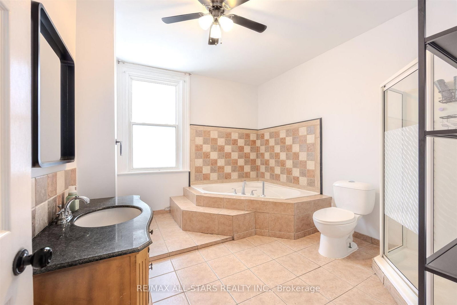 Detached House for sale at 21 Albert Street, Brock, Ontario, L0C 1H0 - Sunderland - MLS: N12691806