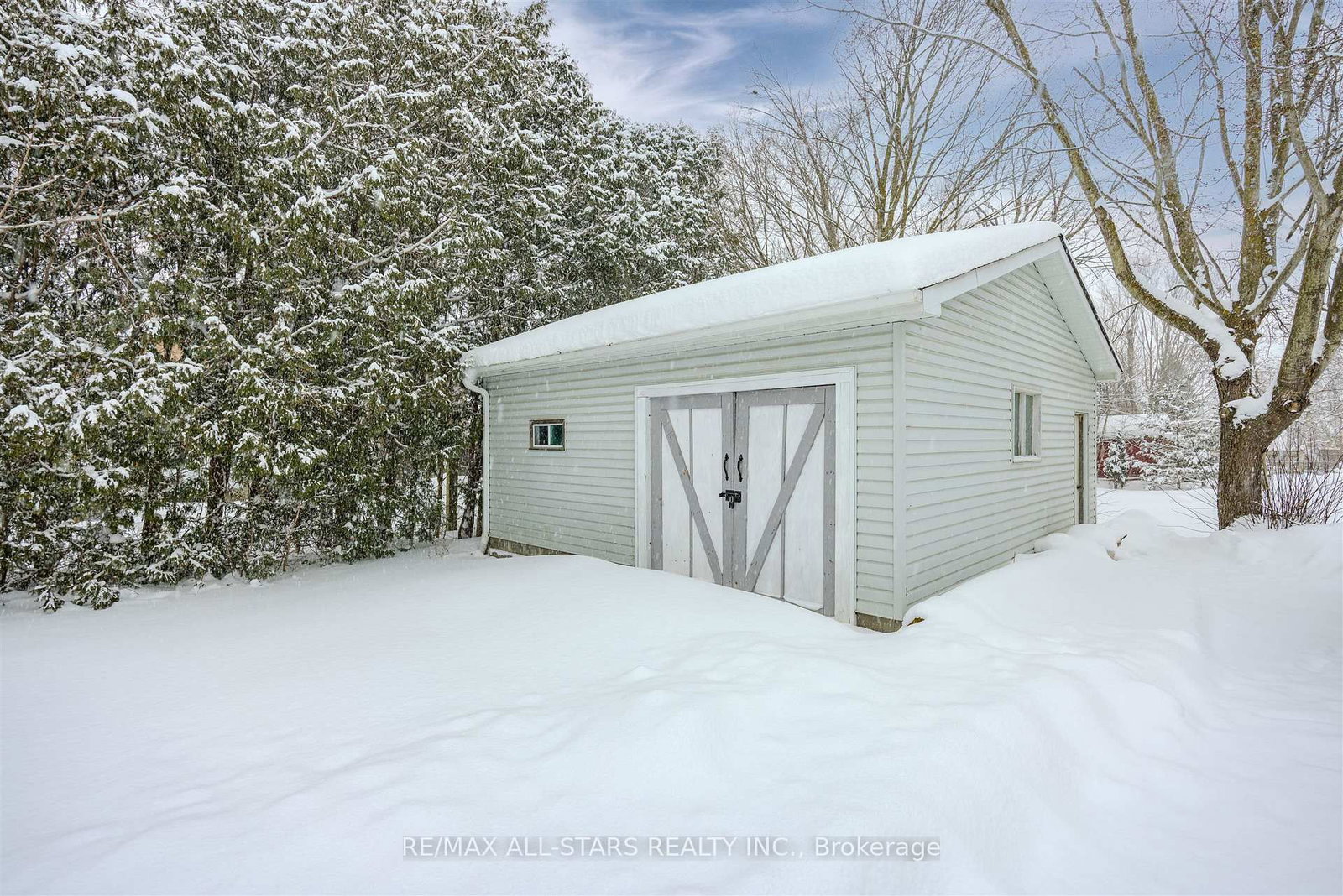 Detached House for sale at 21 Albert Street, Brock, Ontario, L0C 1H0 - Sunderland - MLS: N12691806