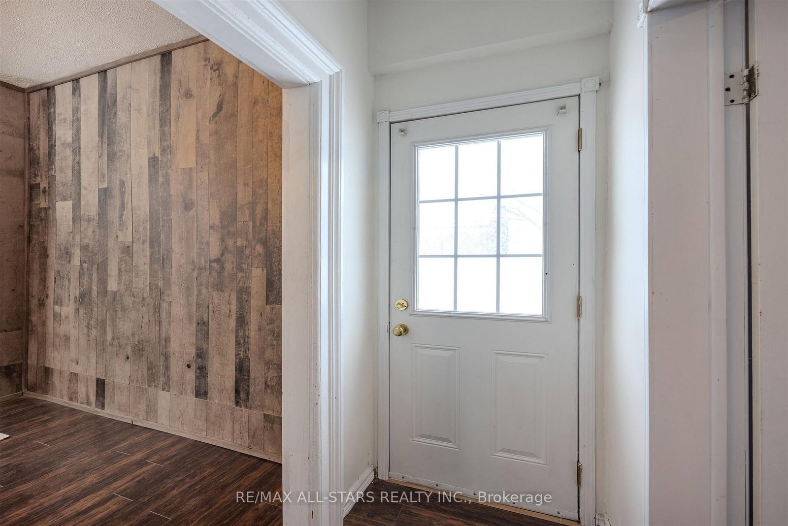 Detached House for sale at 21 Albert Street, Brock, Ontario, L0C 1H0 - Sunderland - MLS: N12691806