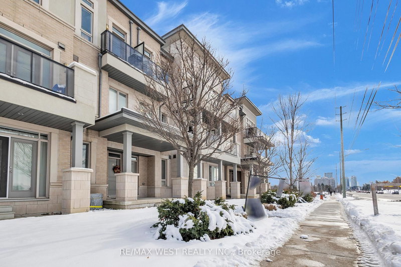 9 - 9601 Jane St, Vaughan, L6A 4G5 | Image 3