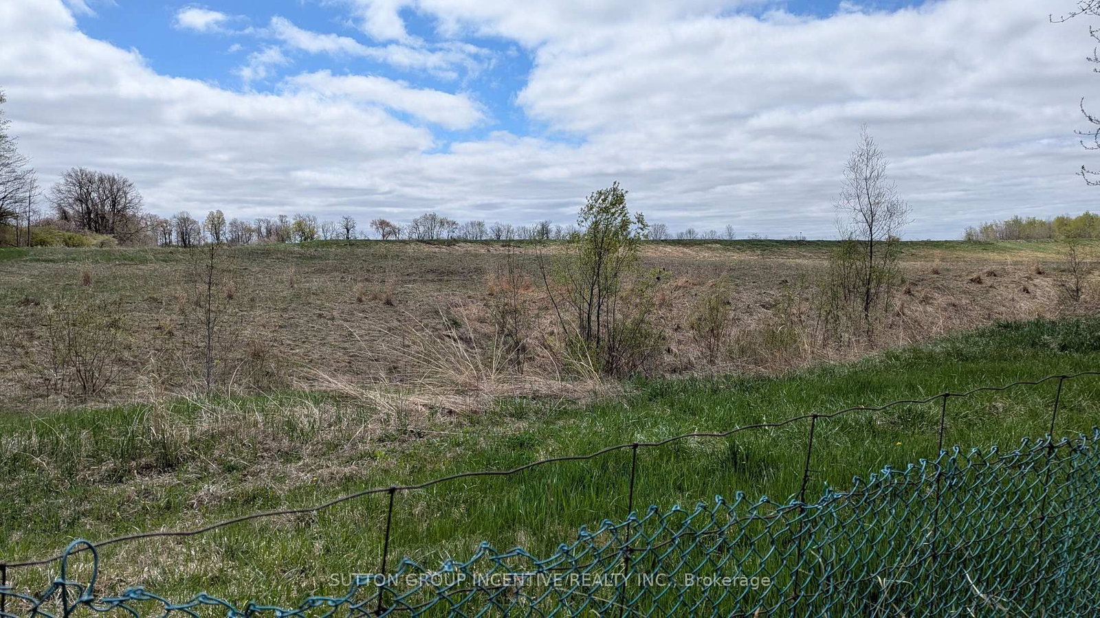 49 ROYAL OAK Drive • Innisfil, ON photo 10