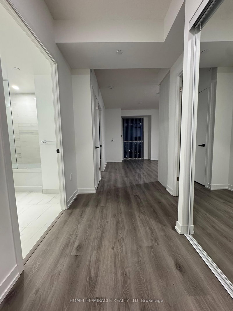 2012 - 225 Commerce Street