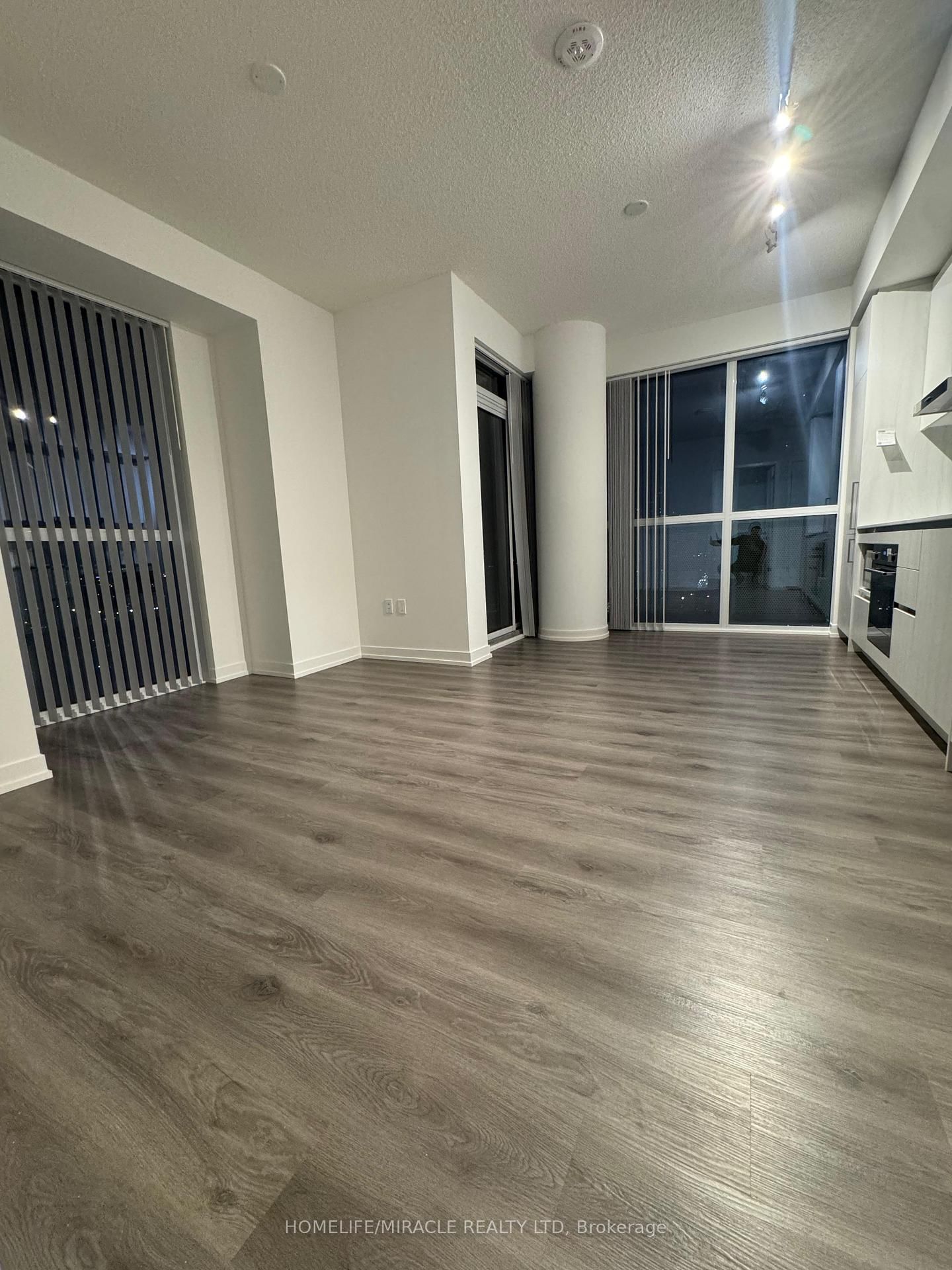 225 Commerce Street • #2012 • Vaughan, ON photo 6