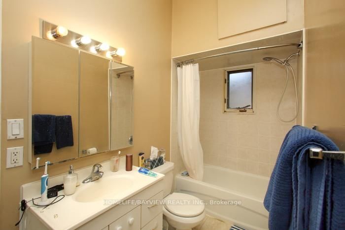 12 Centre Street - Photo 28