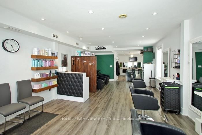 12 Centre St, Markham, L3P 2N8 | Image 3