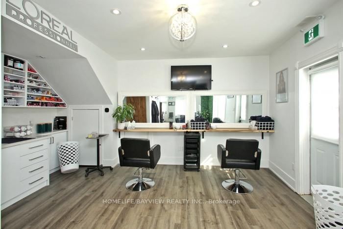 12 Centre Street - Photo 5