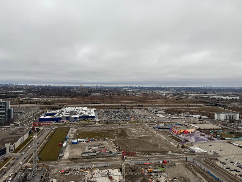 home for lease on 3312-8 Interchange Way