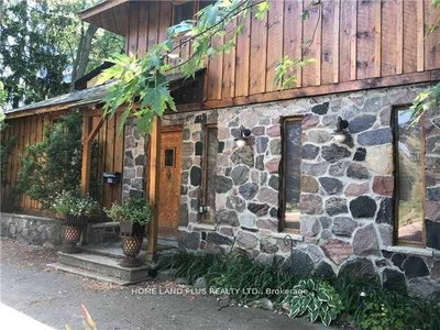 17 Yongehurst Rd | Richmond Hill | Image