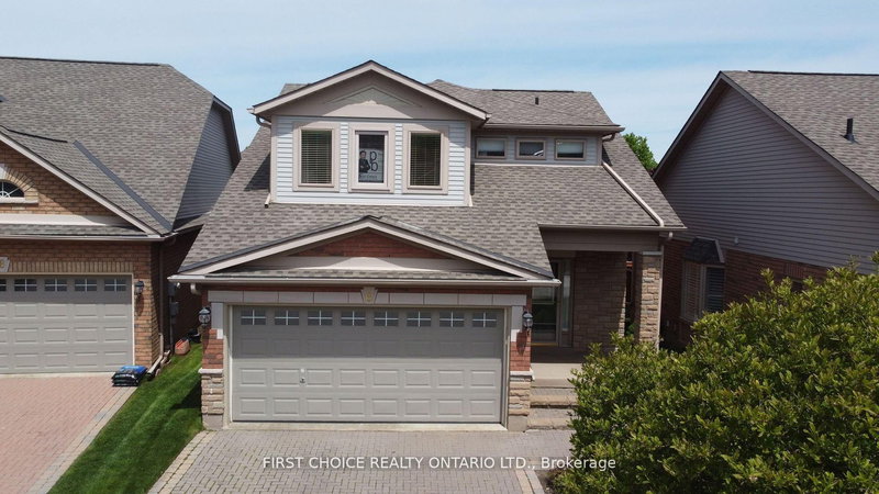 6 Forest Link Crt, New Tecumseth, L9R 2A1 | Image 2