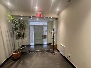 30 Wertheim Court, Unit 12-201 - Photo 2