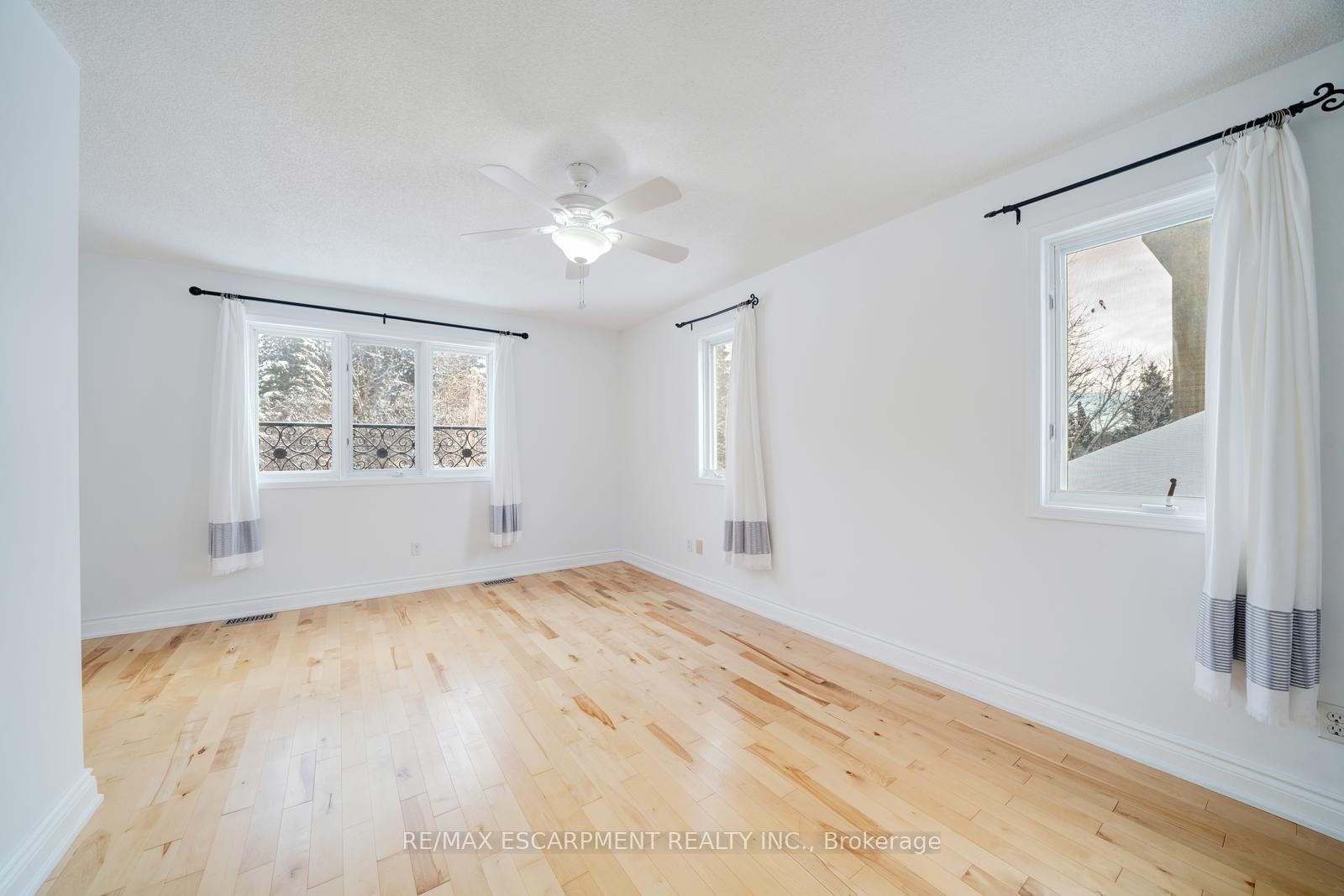 108 Olde Bayview Avenue • Richmond Hill, ON photo 13
