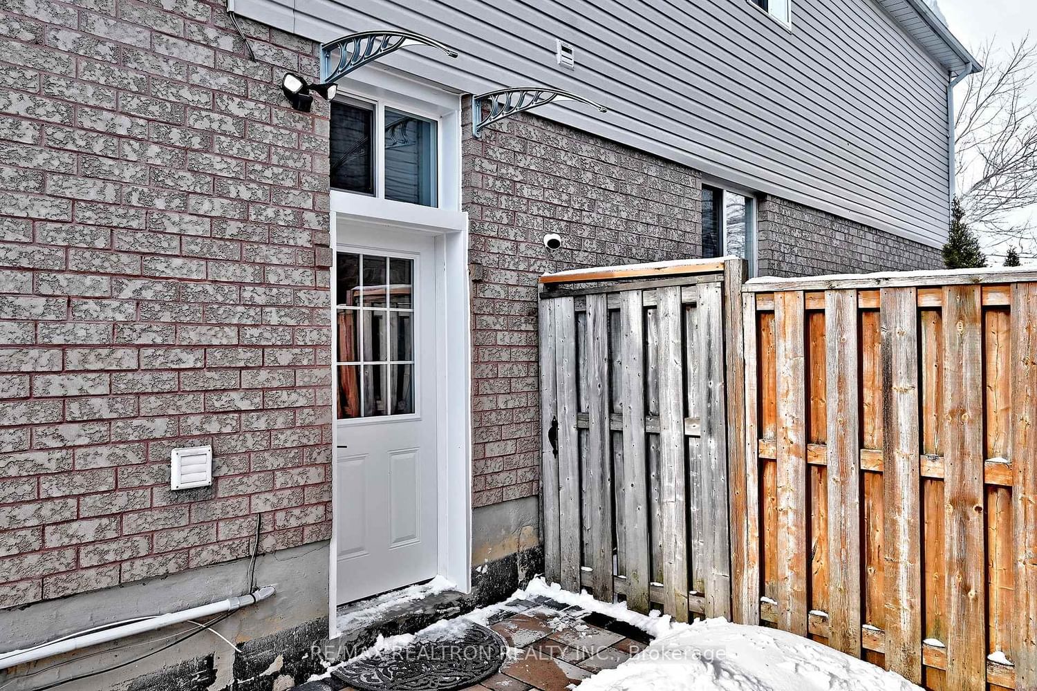 Listing Image 37
