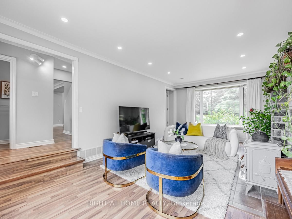 Detached House for sale at 7975 18th Sideroad, King, Ontario, L0G 1T0 - Rural King - MLS: N12708998