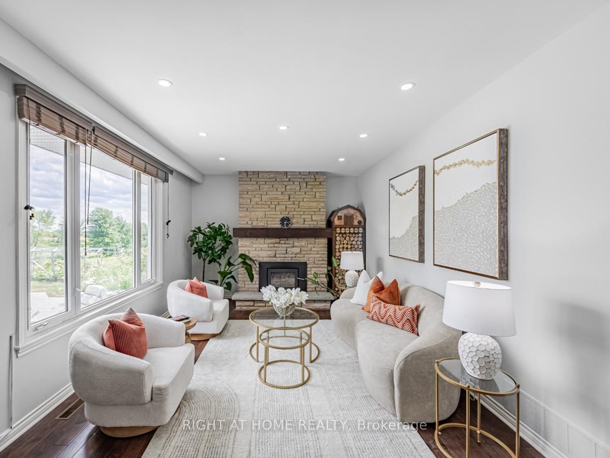 Detached House for sale at 7975 18th Sideroad, King, Ontario, L0G 1T0 - Rural King - MLS: N12708998