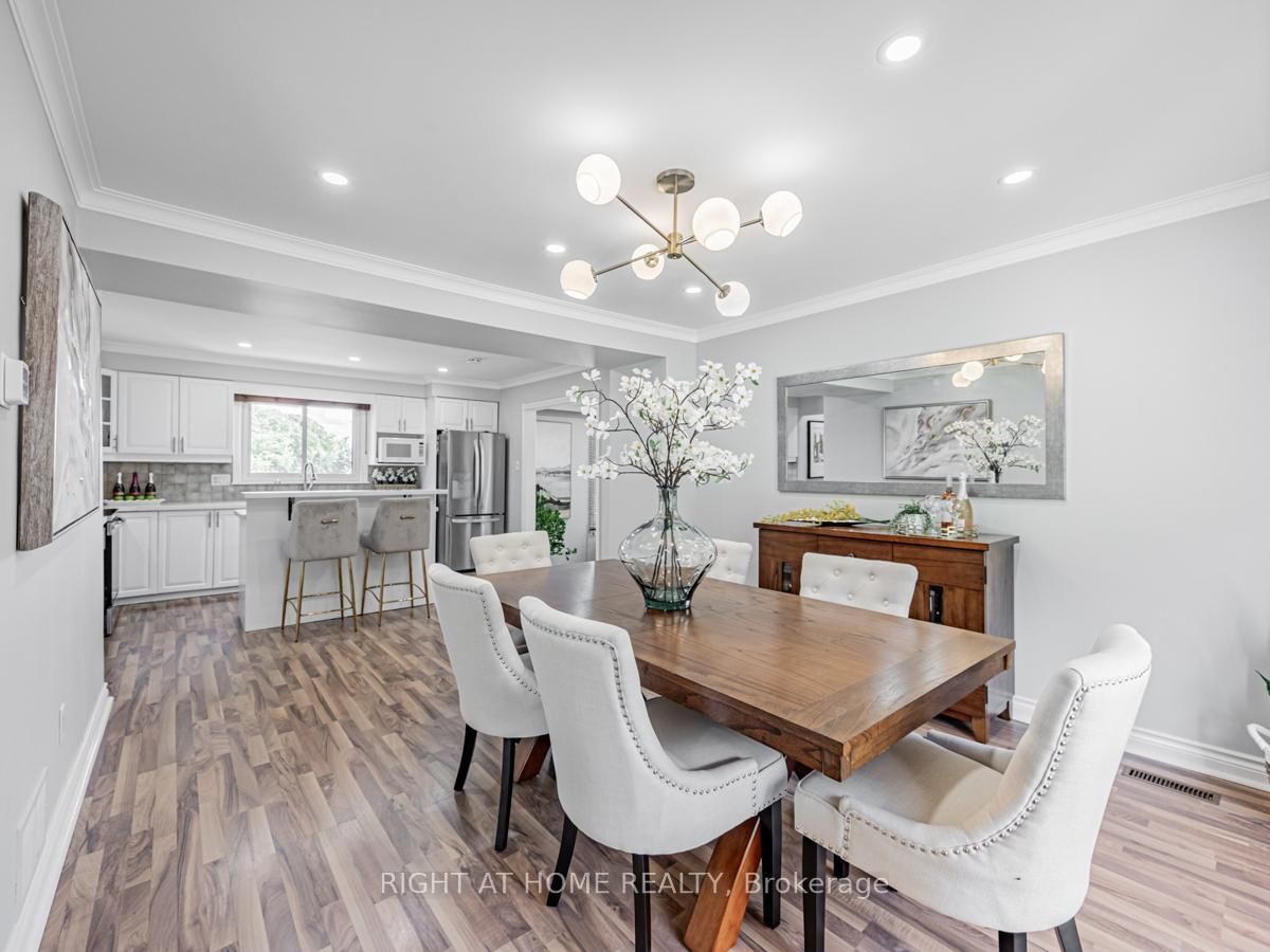 Detached House for sale at 7975 18th Sideroad, King, Ontario, L0G 1T0 - Rural King - MLS: N12708998