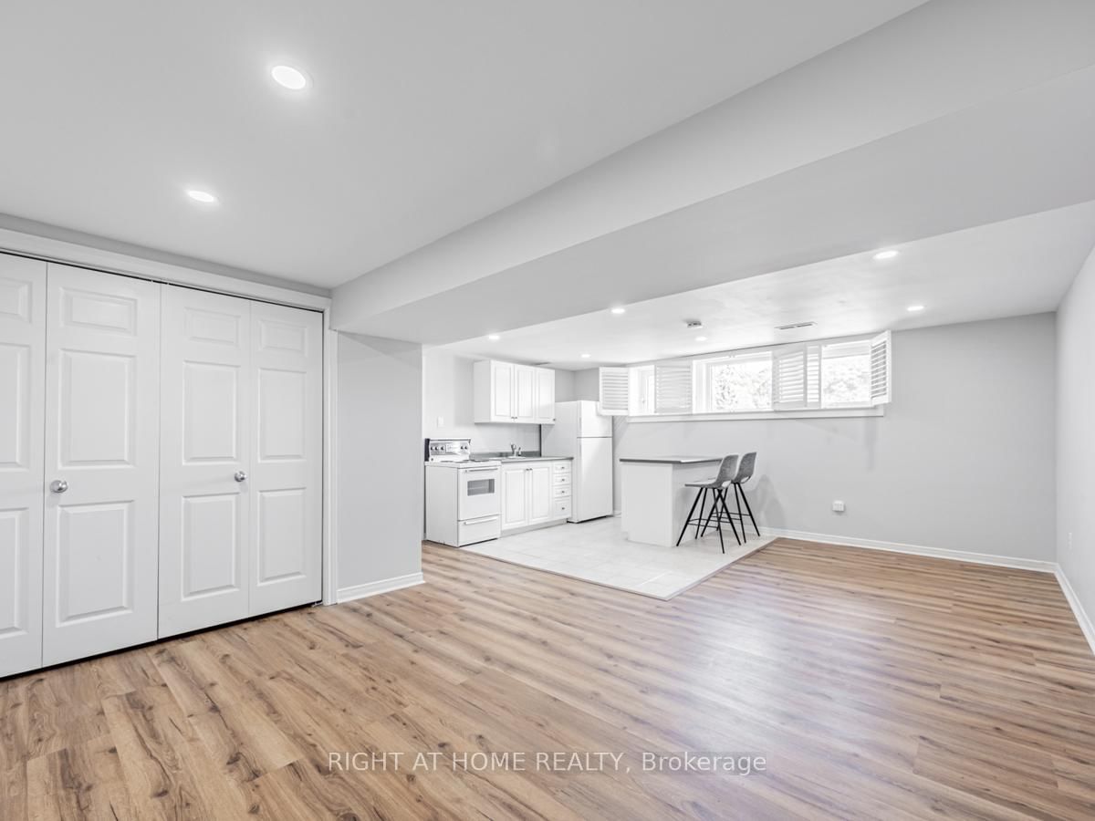 Detached House for sale at 7975 18th Sideroad, King, Ontario, L0G 1T0 - Rural King - MLS: N12708998