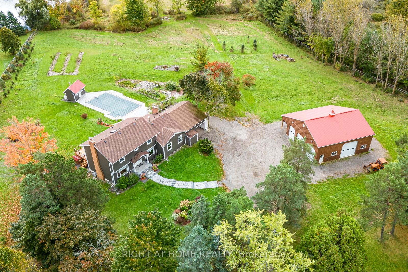 Detached House for sale at 7975 18th Sideroad, King, Ontario, L0G 1T0 - Rural King - MLS: N12708998