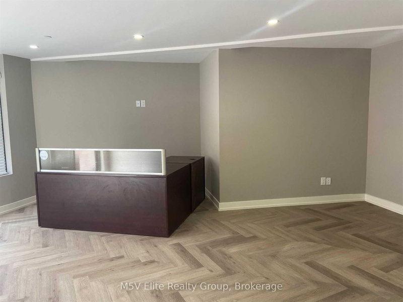 15 - 250 Regina Rd, Vaughan, L4L 8N2 | Image 2