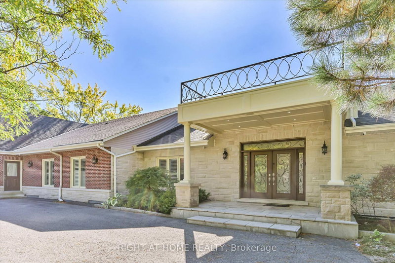 18 Mccowan Lane, Whitchurch-Stouffville, L4A 4C1 | Image 3