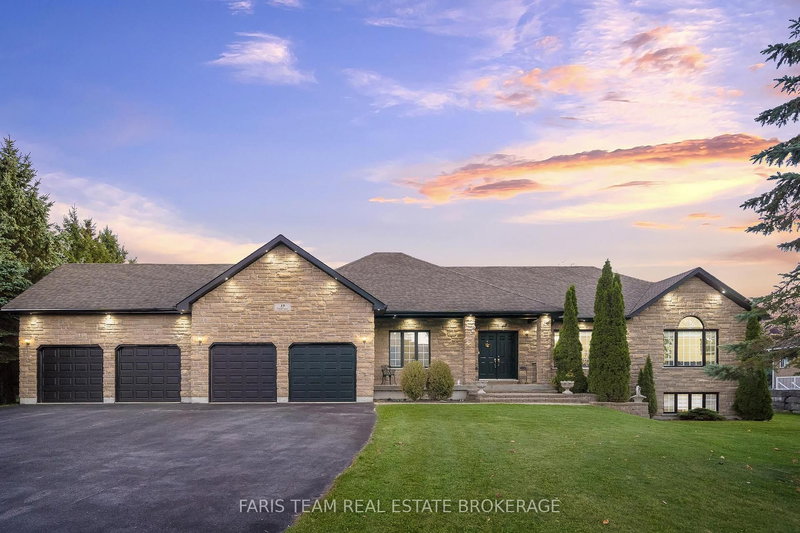 39 Vanderpost Cres, Essa, L0L 2N0 | Image 2