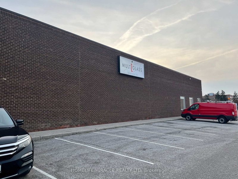 1 - 610 Hanlan Rd, Vaughan, L4L 4Y1 | Image 2