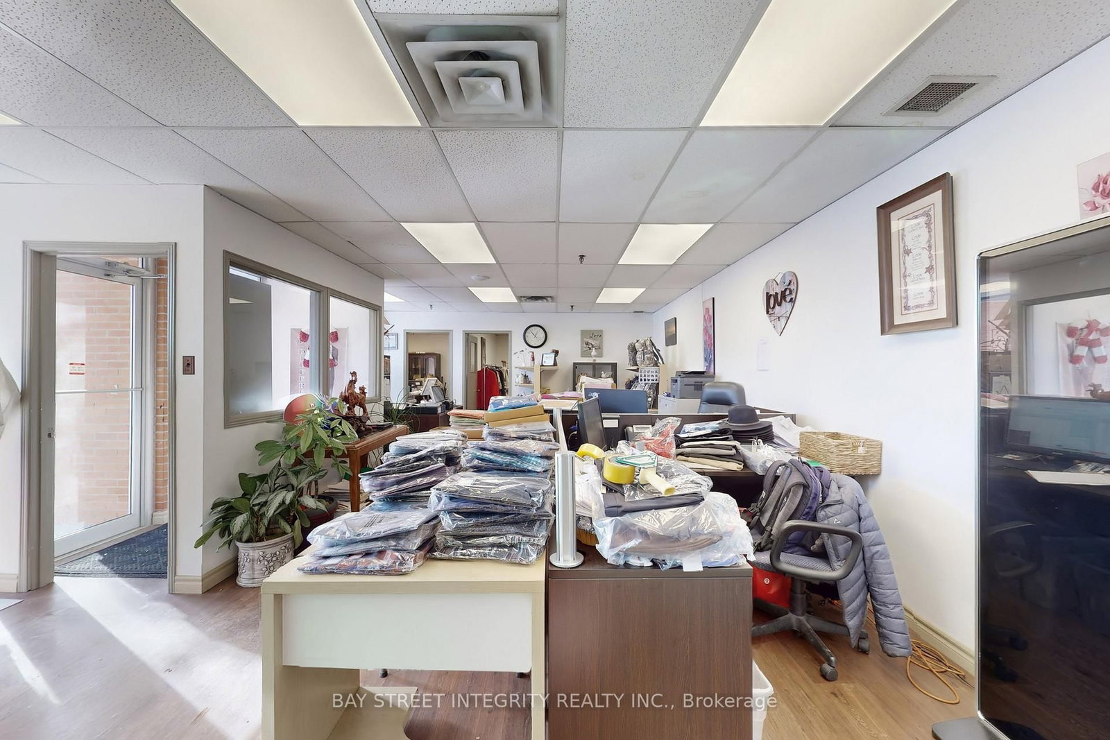 80 Bullock Drive, Unit 6 - Photo 5