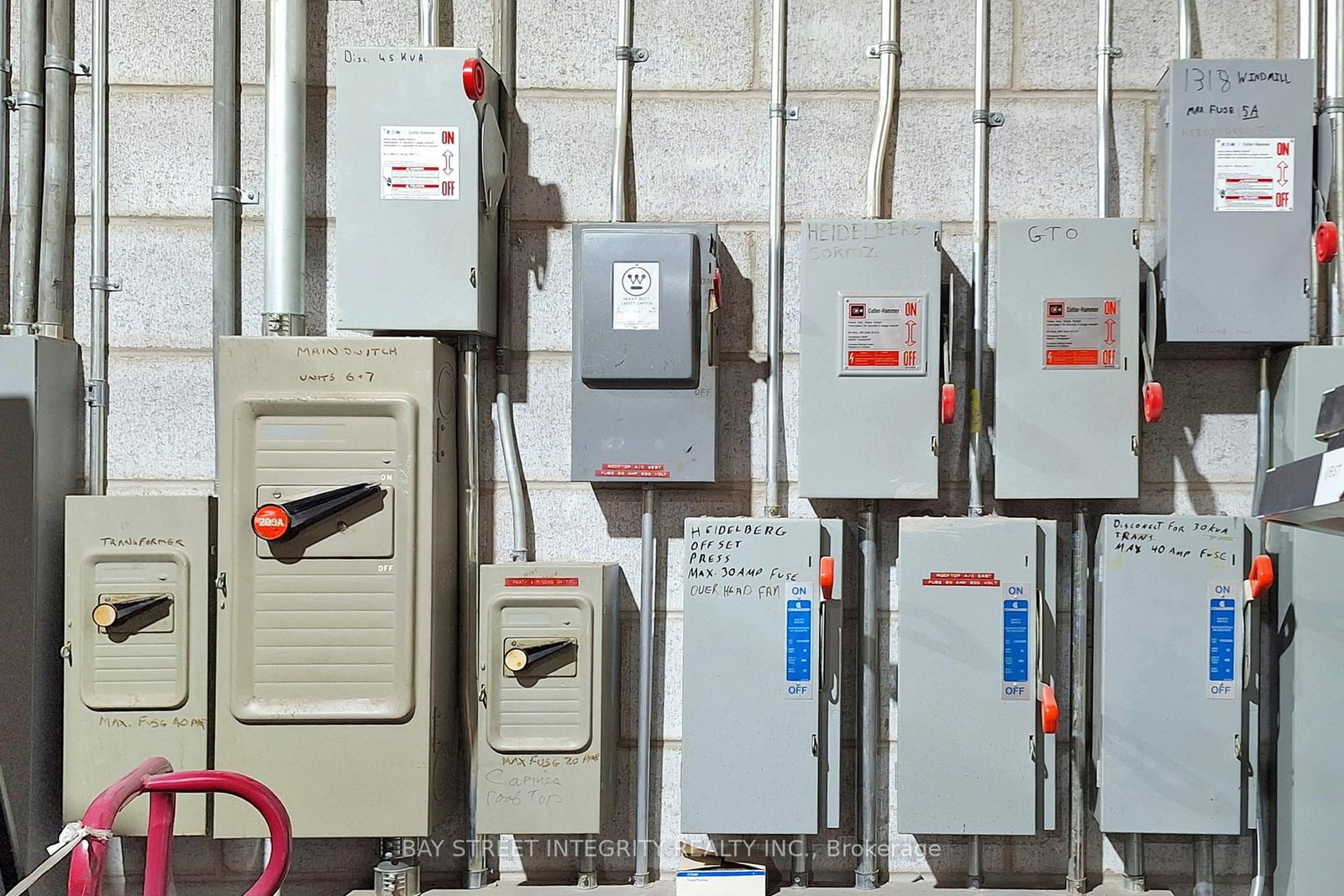 80 Bullock Drive, Unit 6 - Photo 9