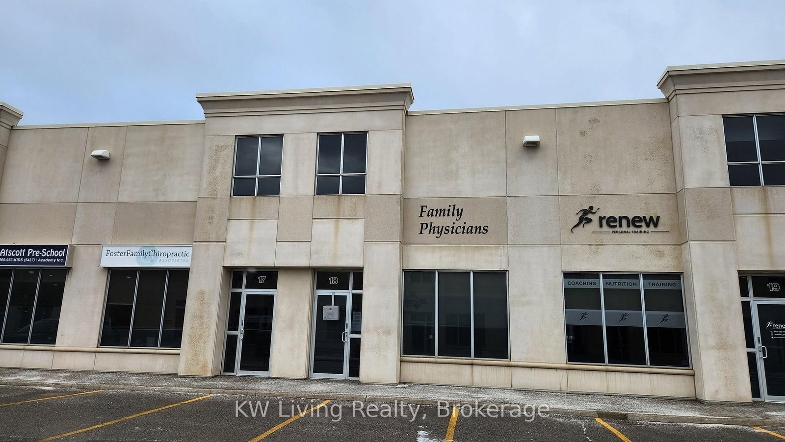 16945 Leslie Street, Unit 18