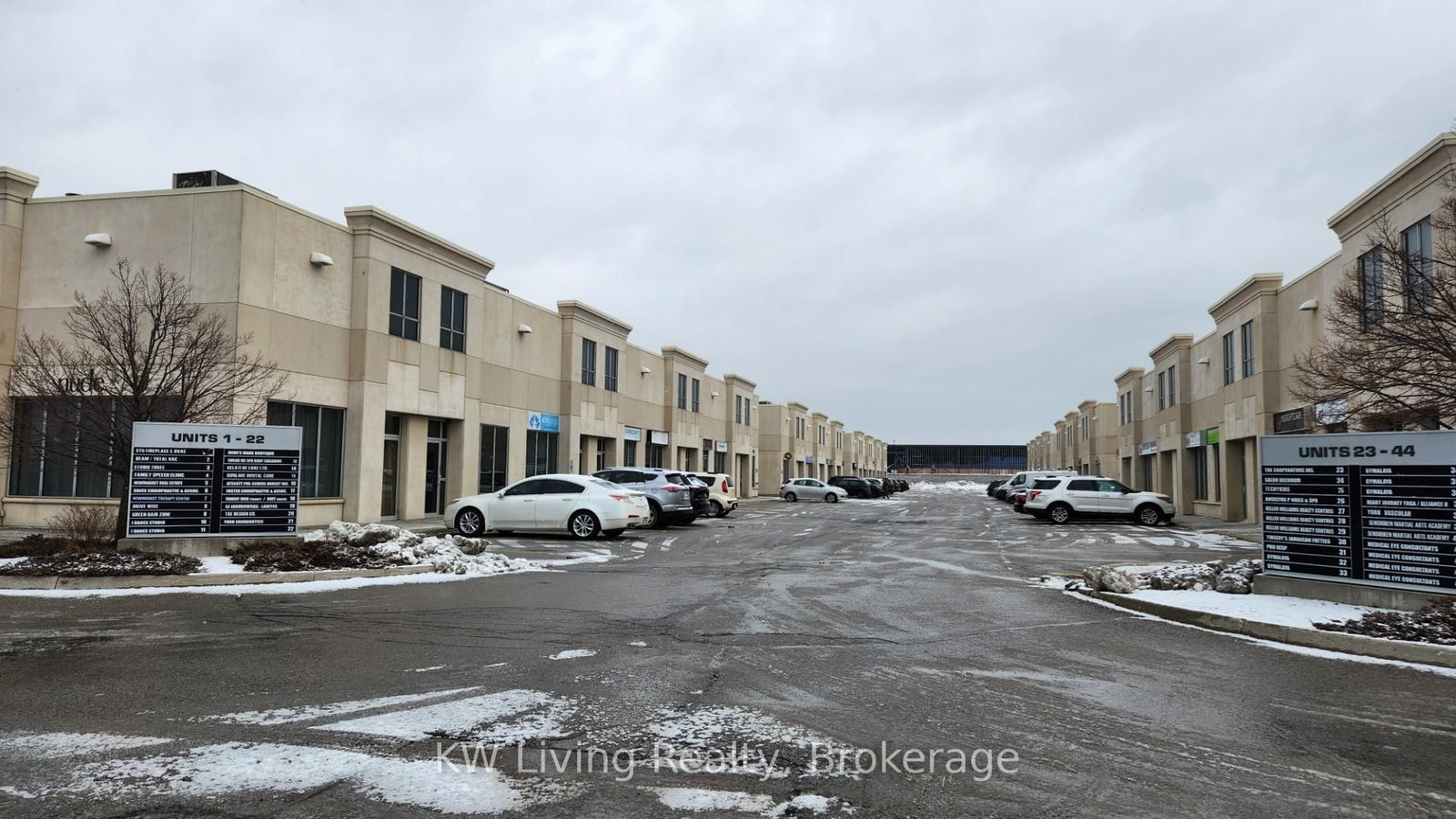 16945 Leslie Street, Unit 18 - Photo 2