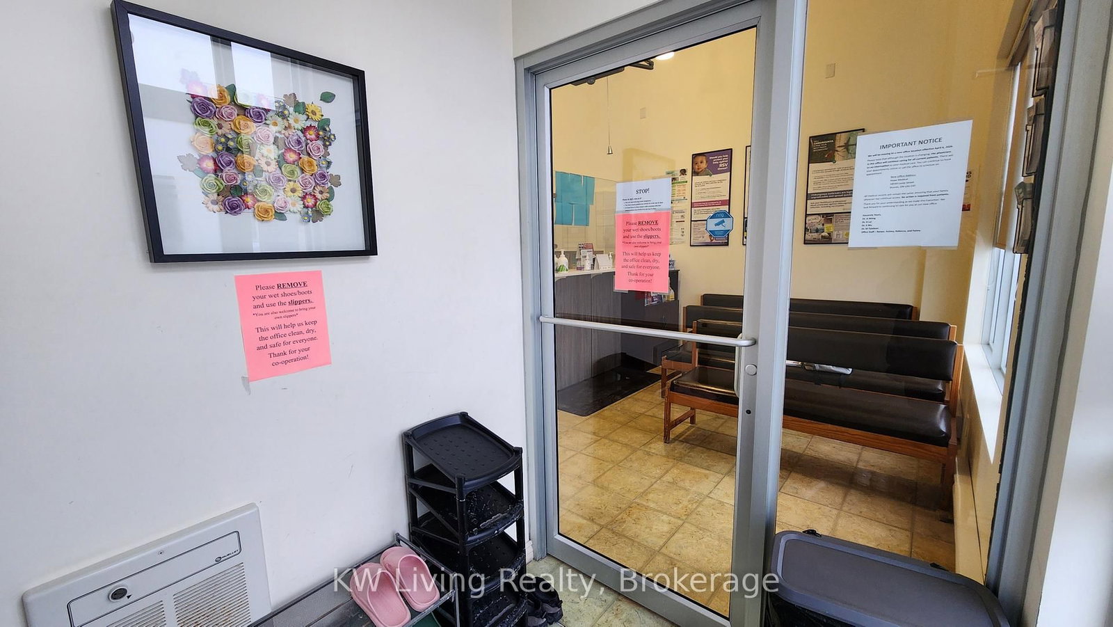 16945 Leslie Street, Unit 18 - Photo 3