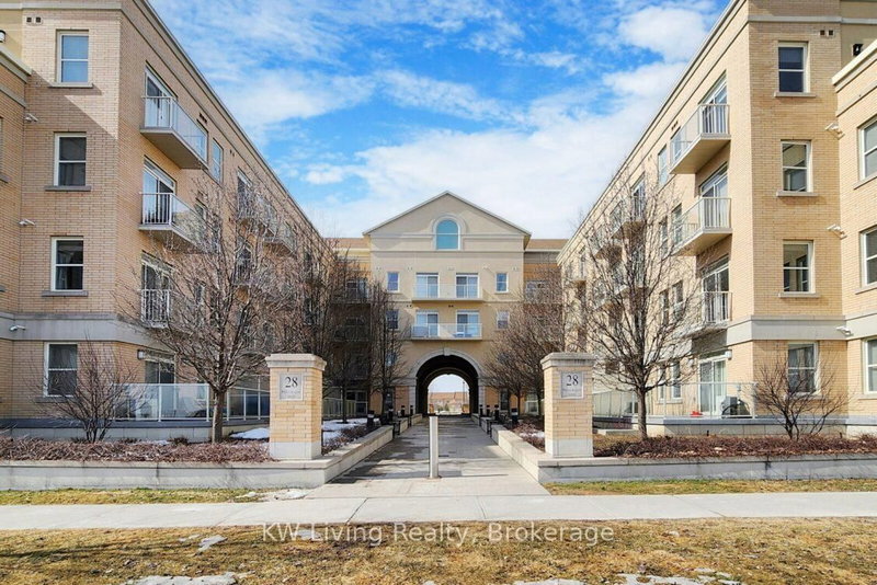 203 - 28 Prince Regent St, Markham, L6C 0V5 | Image 2
