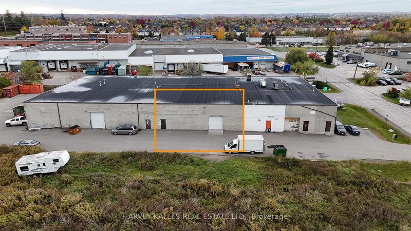 6 - 589 Steven Crt, Newmarket, L3Y 6Z3 | Image 2